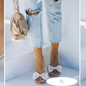 *LAST CALL* NIB Vici square toe satin bow kitten heels